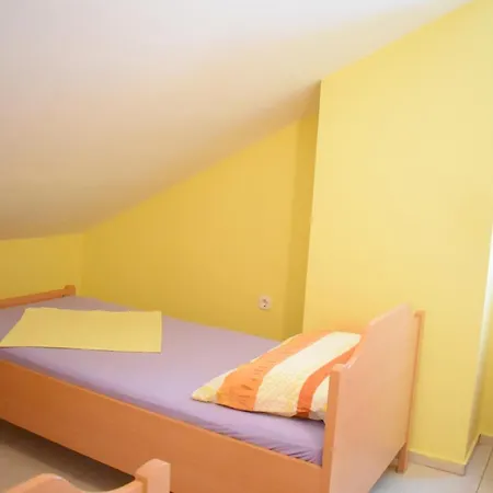 Pine Diver Пинезичи