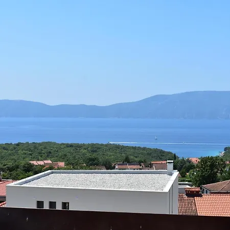 Pine Diver Apartman *