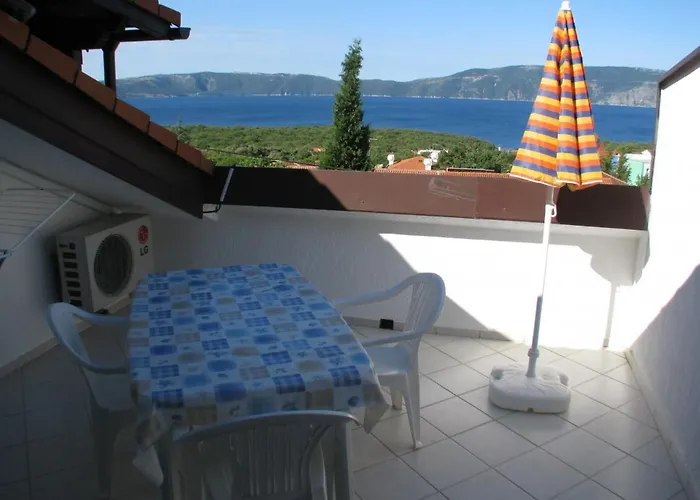 Pine Diver Pinezići